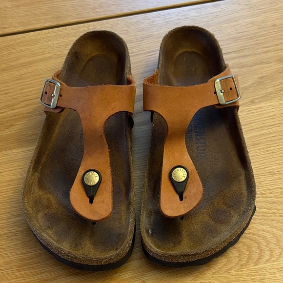 Birkenstock Shoes - Birkenstock Gizeh Tan Leather Thong Sandals with Buckle
